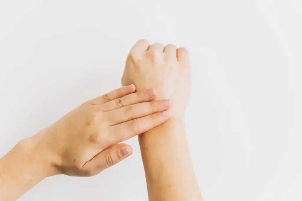 Le sérum physiologique peut-il hydrater la peau